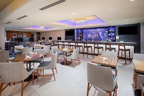 Crowne Plaza Kansas City Downtown by IHG