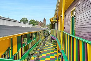 Historic Mardi Gras Inn