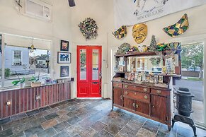 Historic Mardi Gras Inn