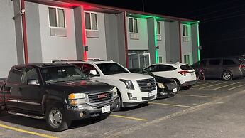 Americas Best Value Inn Marshall