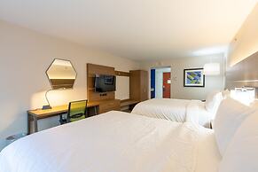 Holiday Inn Express And Suites Arlington North - Stadium Area by IHG