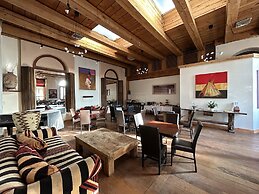 The Inn at Vanessie