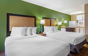 Extended Stay America Select Suites Tampa North Airport