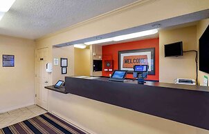 Extended Stay America Select Suites Tampa North Airport