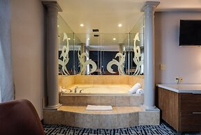 Monte Carlo Inn Toronto West Suites