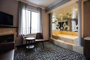 Monte Carlo Inn Toronto West Suites