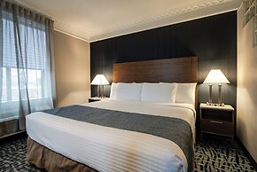 Monte Carlo Inn Toronto West Suites