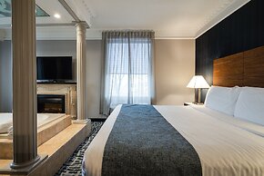 Monte Carlo Inn Toronto West Suites