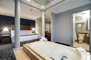 Monte Carlo Inn Toronto West Suites