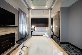 Monte Carlo Inn Toronto West Suites