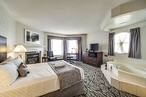Monte Carlo Inn Oakville Suites