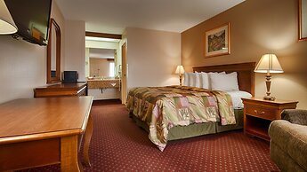 Super 8 by Wyndham McGehee