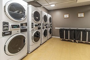 Hotel Saint-Laurent Montreal