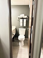 Best Western Plus Kelly Inn