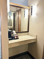 Best Western Plus Kelly Inn
