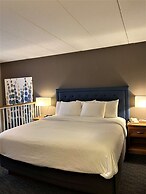 Best Western Plus Kelly Inn