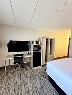 Best Western Plus Kelly Inn