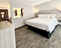 Best Western Plus Kelly Inn