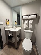 Best Western Plus Kelly Inn