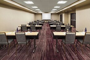 Courtyard by Marriott Chicago Bloomingdale