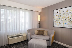 Courtyard by Marriott Newark Silicon Valley