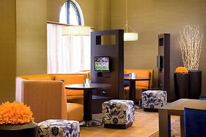 Courtyard by Marriott Newark Silicon Valley