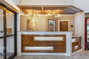 Comfort Suites Southport - Oak Island