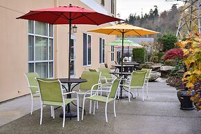 Comfort Suites Airport Tukwila Seattle