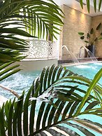 Quintessia Resort