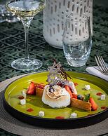 Chateau de Rochecotte