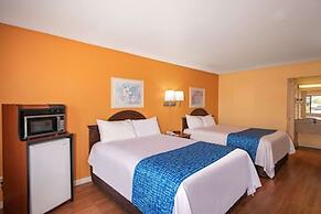 Travelodge by Wyndham Kingman