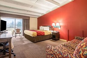 Econo Lodge - Perry National Fair Ground Area