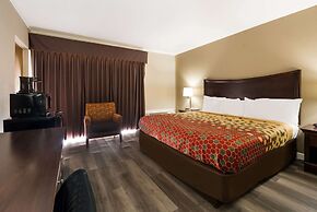 Econo Lodge - Perry National Fair Ground Area