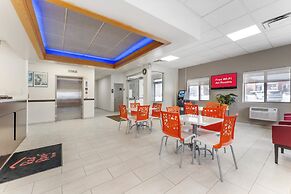 Red Roof Inn Johnstown