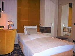 AKZENT Waldhotel Rheingau