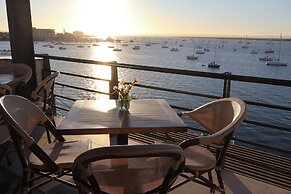 Seven Crown La Paz Malecon