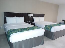 Seven Crown La Paz Malecon