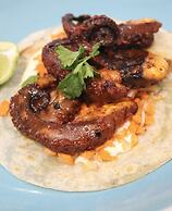 Seven Crown La Paz Malecon