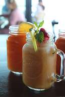 Seven Crown La Paz Malecon