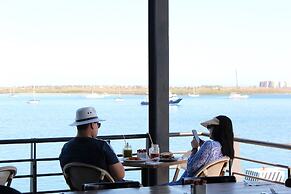 Seven Crown La Paz Malecon