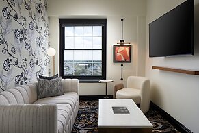 The Lasalle Hotel, Bryan College Station, A Tribute Portfolio Hotel