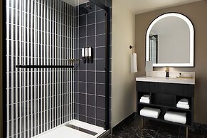 The Lasalle Hotel, Bryan College Station, A Tribute Portfolio Hotel