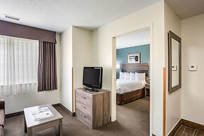 MainStay Suites Cedar Rapids North - Marion