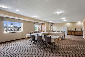 MainStay Suites Cedar Rapids North - Marion
