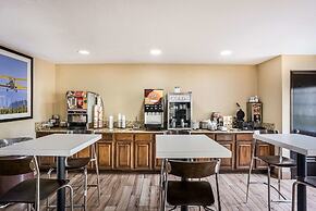 MainStay Suites Cedar Rapids North - Marion