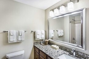 MainStay Suites Cedar Rapids North - Marion