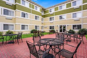MainStay Suites Cedar Rapids North - Marion