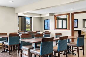 Comfort Inn and Suites Taylor