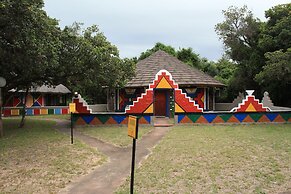 Gooderson Dumazulu Lodge & Traditional Village