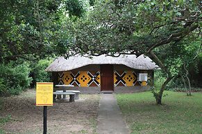 Gooderson Dumazulu Lodge & Traditional Village